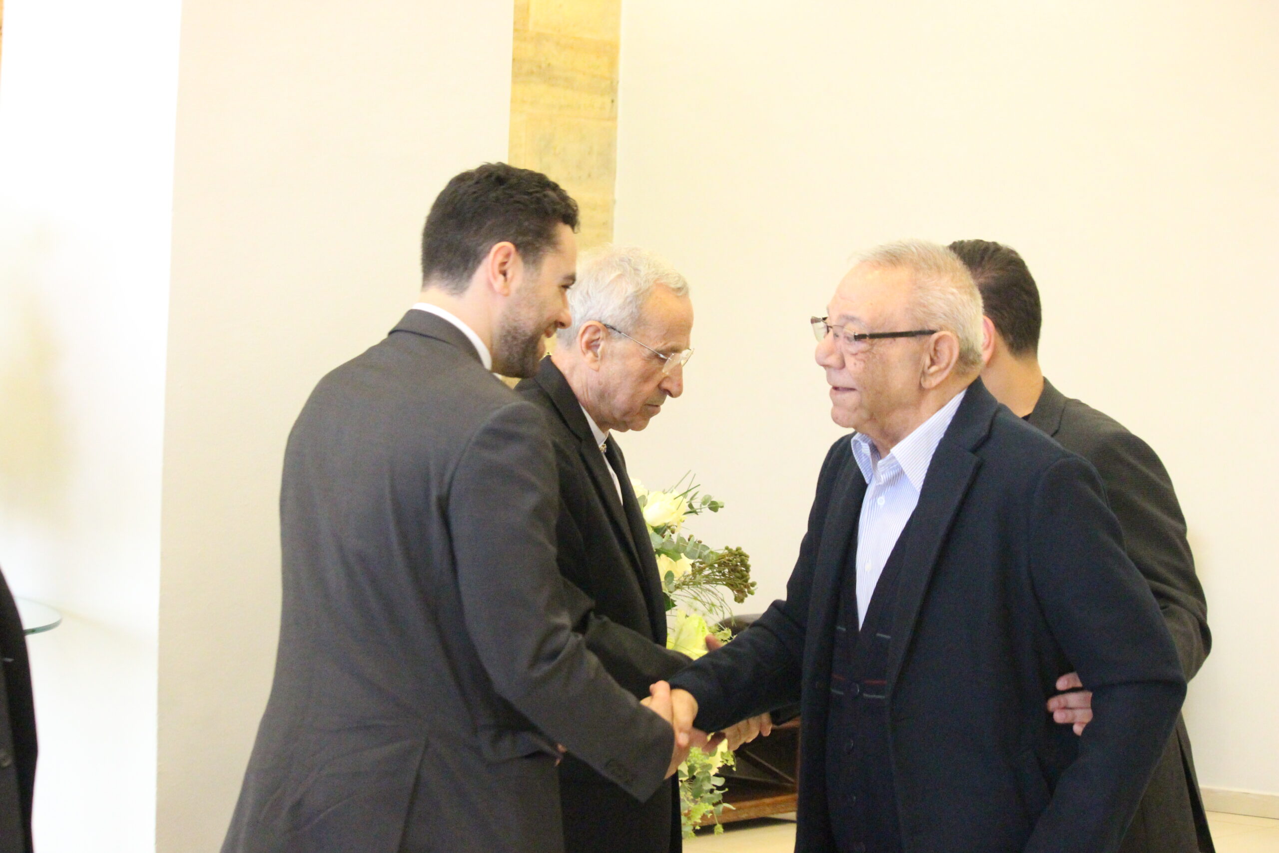 بالفيديو والصور.. العجلوني يُقري بمناسبة زفاف نجله المهندس زيد