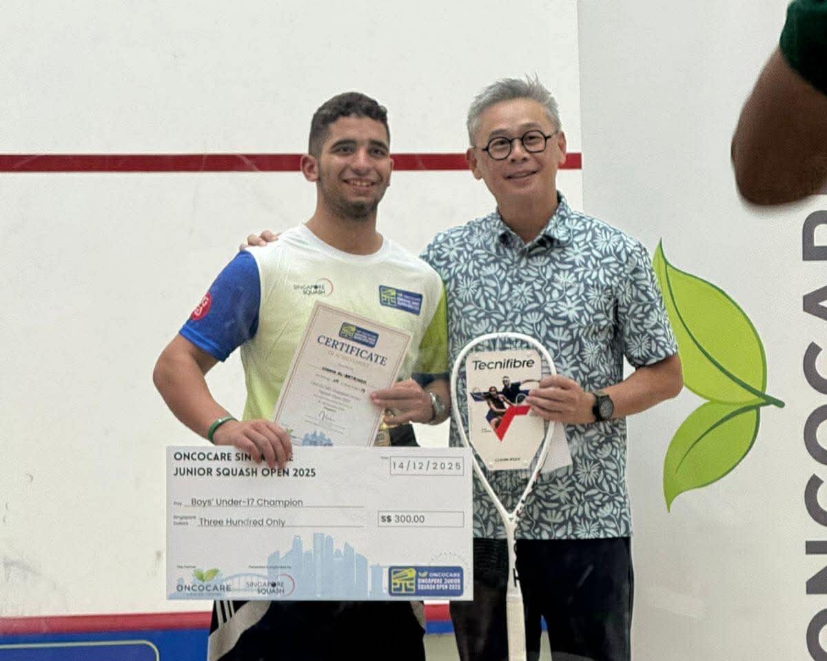 صورة حول : البطاينة يتوج بذهبية بطولة سنغافورة الدولية للسكواش تحت 17 عاماً البطاينة يتوج بذهبية بطولة سنغافورة الدولية للسكواش تحت 17 عاماً