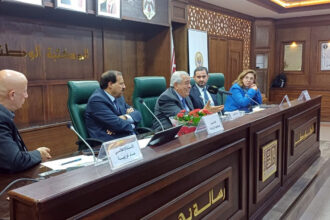 الروابدة: القائد الإداري أساس بناء المستقبل