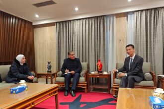 السفير الصيني يشيد بدور الأردن في غزة