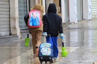 عاجل| تفويض مديري التربية باتخاذ القرار المناسب بشأن الدوام خلال الحالة الجوية