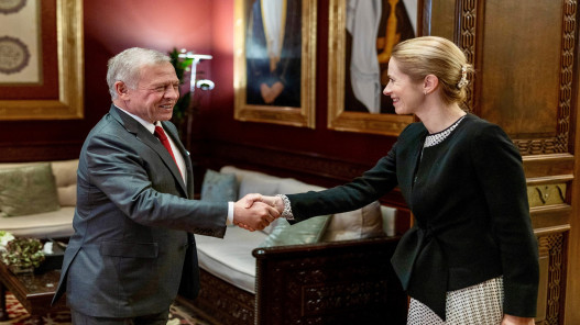 صورة حول : عاجل| الملك يبحث مع مسؤولة الاتحاد الأوروبي تعزيز الشراكة والاستقرار الإقليمي عاجل| الملك يبحث مع مسؤولة الاتحاد الأوروبي تعزيز الشراكة والاستقرار الإقليمي