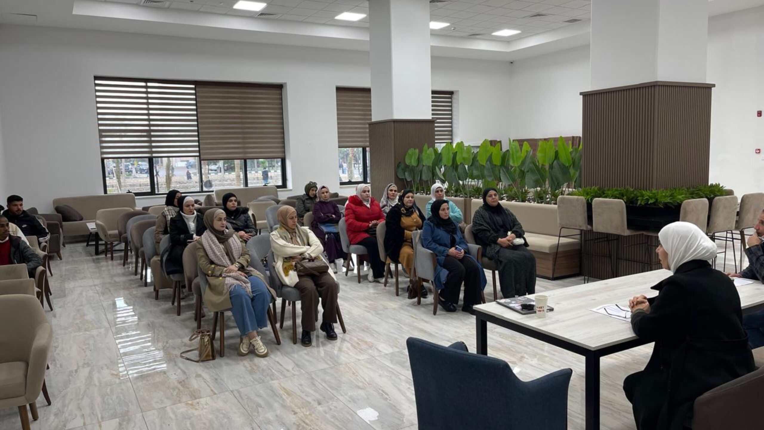 صورة حول : وزارة السياحة تطلق برنامجًا تدريبيًا لمزودي الخدمات السياحية لتعزيز المهارات وجودة الخدمات وزارة السياحة تطلق برنامجًا تدريبيًا لمزودي الخدمات السياحية لتعزيز المهارات وجودة الخدمات