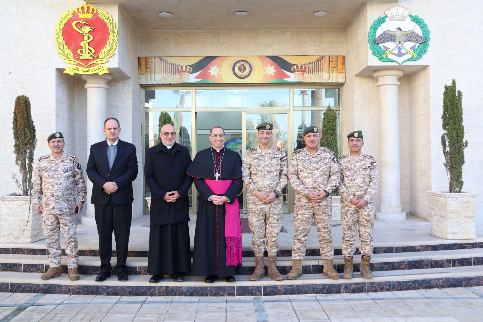 صورة حول : الخدمات الطبية الملكية والبطريركية اللاتينية توقعان مذكرة تفاهم لدعم الأطفال في قطاع غزة الخدمات الطبية الملكية والبطريركية اللاتينية توقعان مذكرة تفاهم لدعم الأطفال في قطاع غزة