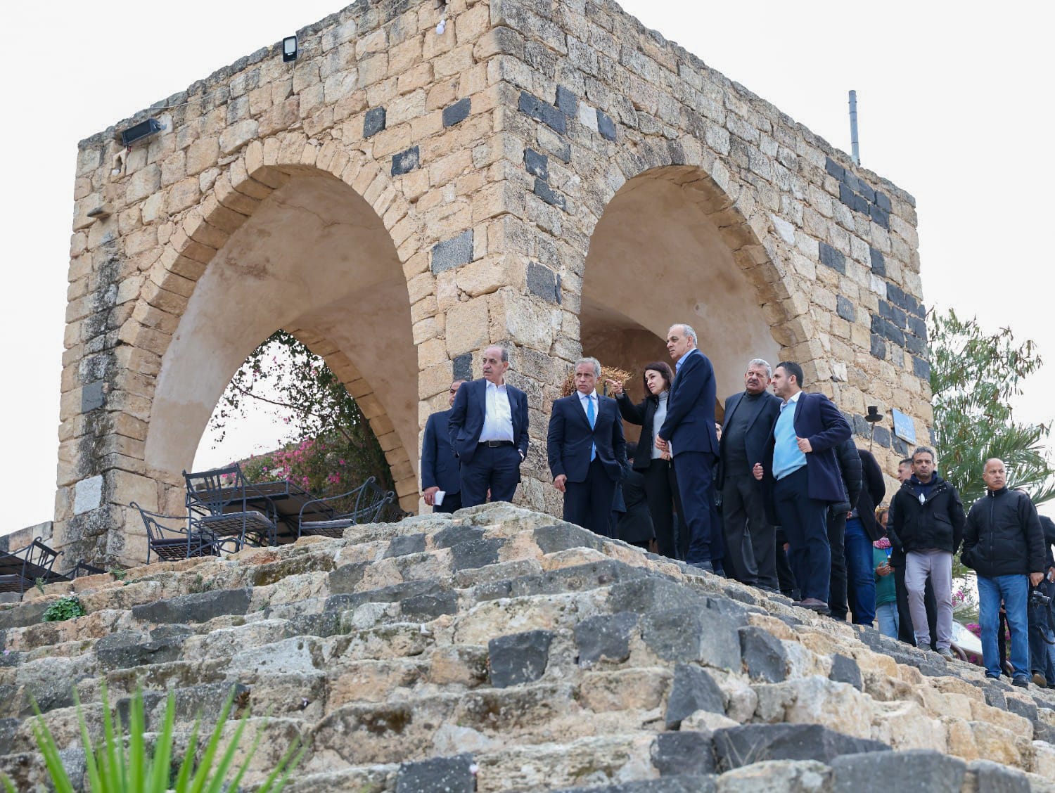 صورة حول : أهالي أم قيس يثمنون توجيهات رئيس الوزراء لتأهيل المتحف والقرية التراثية أهالي أم قيس يثمنون توجيهات رئيس الوزراء لتأهيل المتحف والقرية التراثية