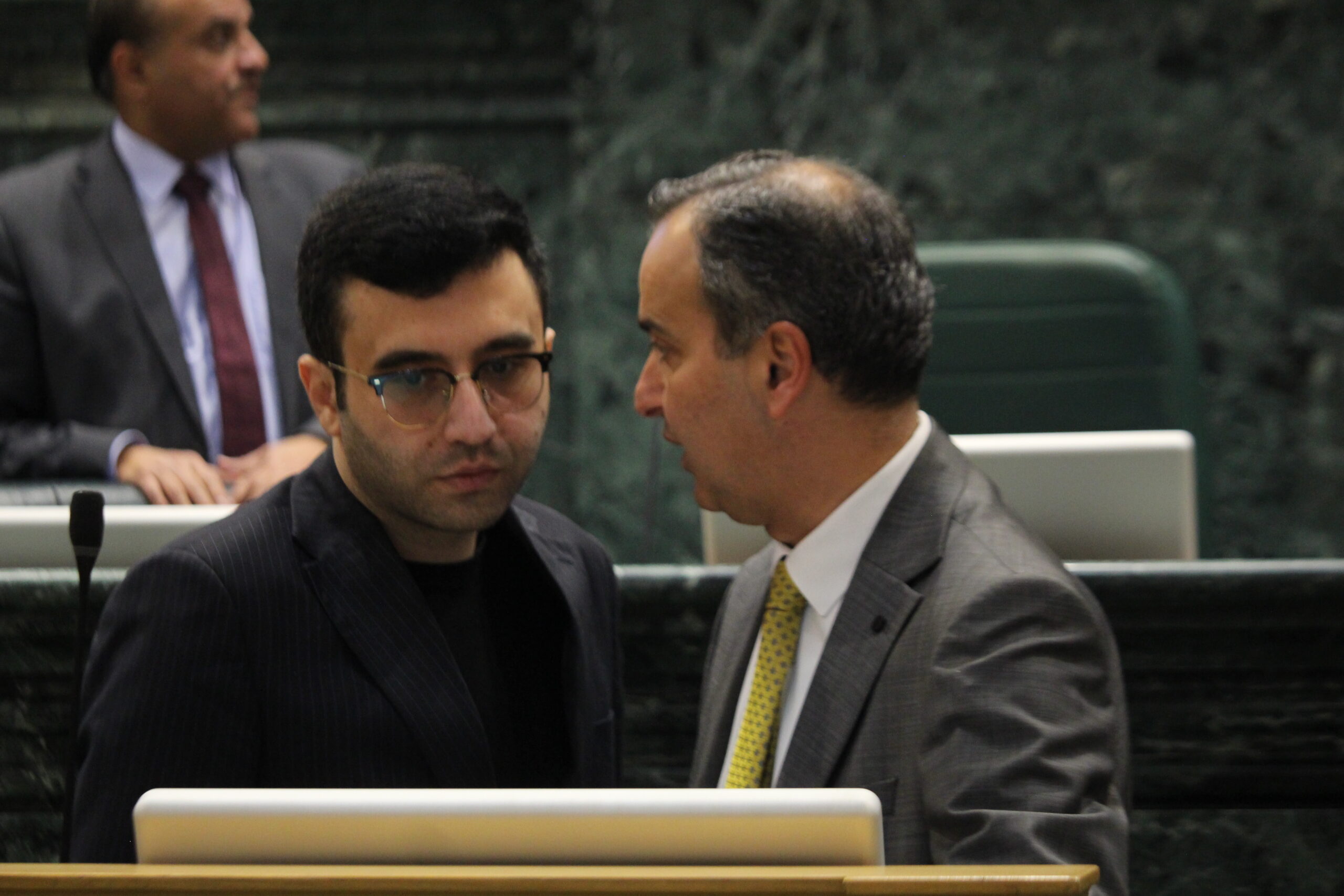 عدسة صراحة نيوز ترصد أجواء جلسة النواب