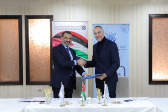 شراكة جديدة لتمكين الطلبة: رجال الأعمال و(حياة للتعليم) يوقعان مذكرة لدعم غير المقتدرين