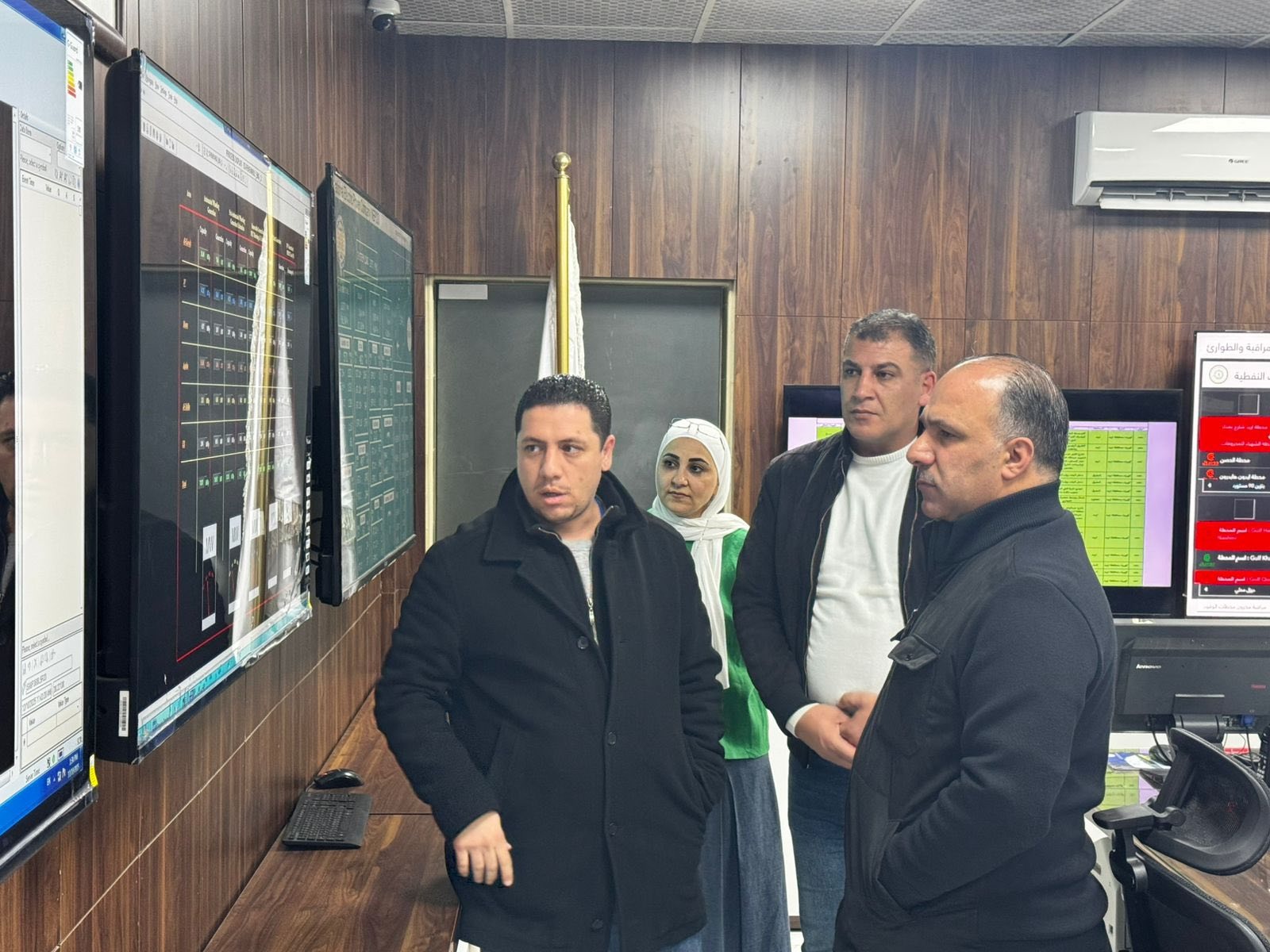 صورة حول : هيئة الطاقة تكثف متابعة الكهرباء والوقود لضمان استقرار الخدمة خلال الظروف الجوية هيئة الطاقة تكثف متابعة الكهرباء والوقود لضمان استقرار الخدمة خلال الظروف الجوية