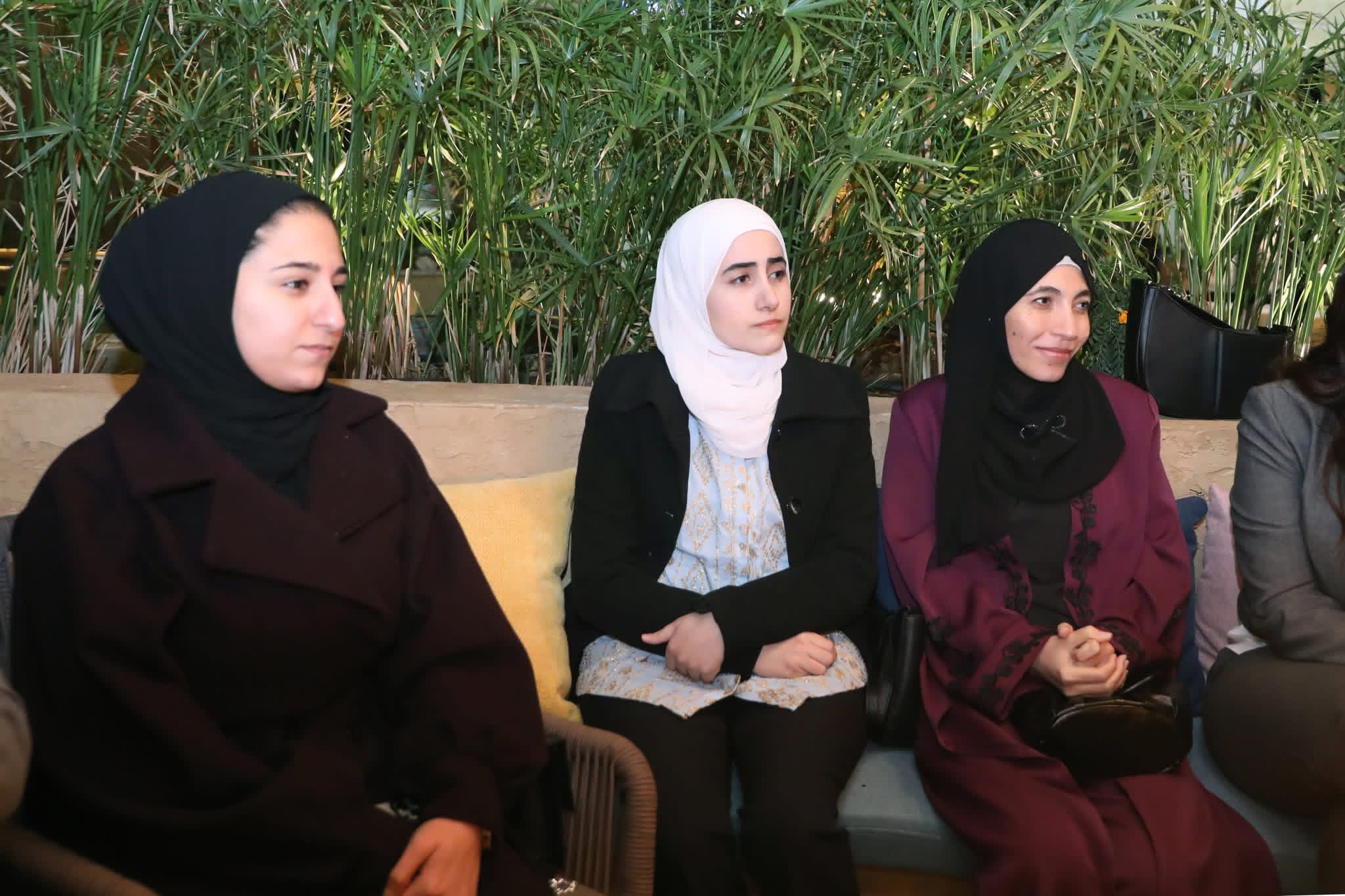 رئيس سلطة العقبة يؤكد أهمية إشراك الشباب بالقرار