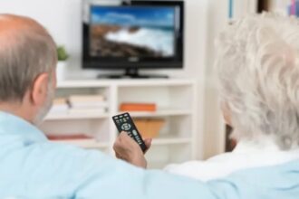 نشاطك اليومي يحدد صحة دماغك: قراءة ومحادثات ضد التلفزيون وألعاب الفيديو