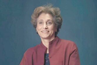 الدكتورة سعاد العامري تفوز بجائزة “نوابغ العرب 2025” عن فئة العمارة والتصميم