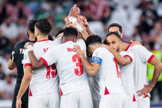 انطلاق مباراة النشامى أمام السعودية في نصف نهائي كأس العرب 2025