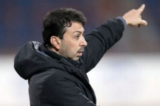 جمال محمود: الوحدات سيلعب من أجل تاريخه