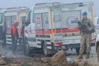 العثور على الصندوق الأسود للطائرة الليبية المنكوبة ومقتل جميع ركابها