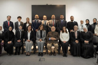 الأمير الحسن يزور معهد السياسة والمجتمع ويؤكد دور الفكر في صناعة السياسات