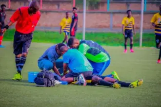 وفاة لاعب كرة قدم بوروندي إثر حادثة غامضة أثناء مباراة رسمية