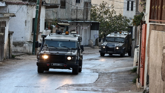 إصابة رضيعة فلسطينية في اعتداء للمستوطنين على منازل بسعير