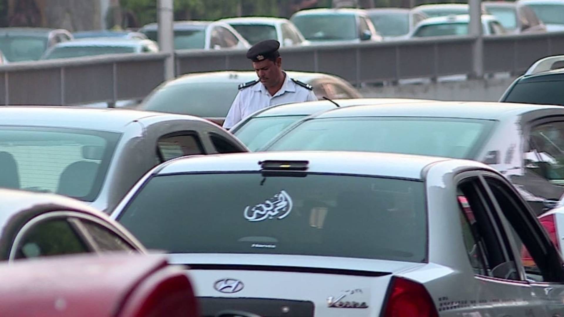 غرامات صارمة وحبس وجوبي.. مصر تشدد عقوبات المرور لمواجهة نزيف الطرق