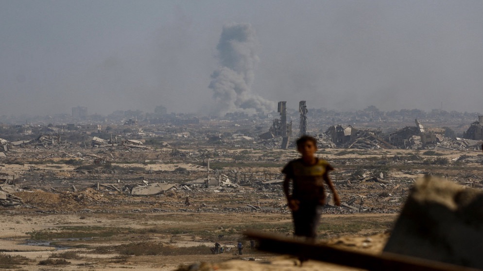 غارات إسرائيلية عنيفة على خان يونس ورفح.. واستمرار القصف في غزة