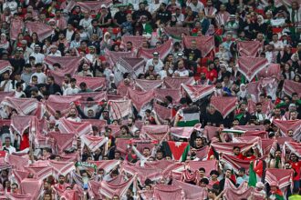 الأهازيج الوطنية رافعة نفسية واجتماعية داعمة للنشامى في المباريات الحاسمة