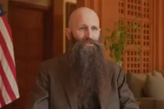 السفير الأمريكي في السلط