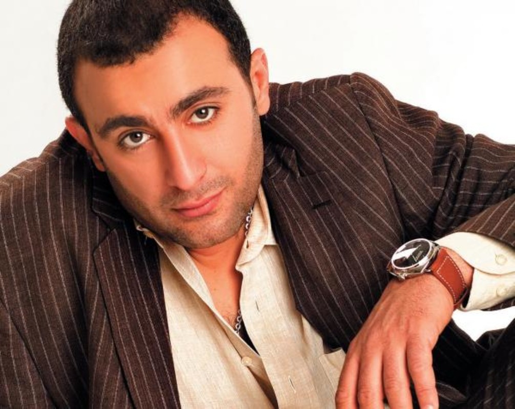 السقا: أطير رقبتي عشان أهل مصر