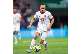 القريشي يجري عملية ناجحة في الركبة بالدوحة