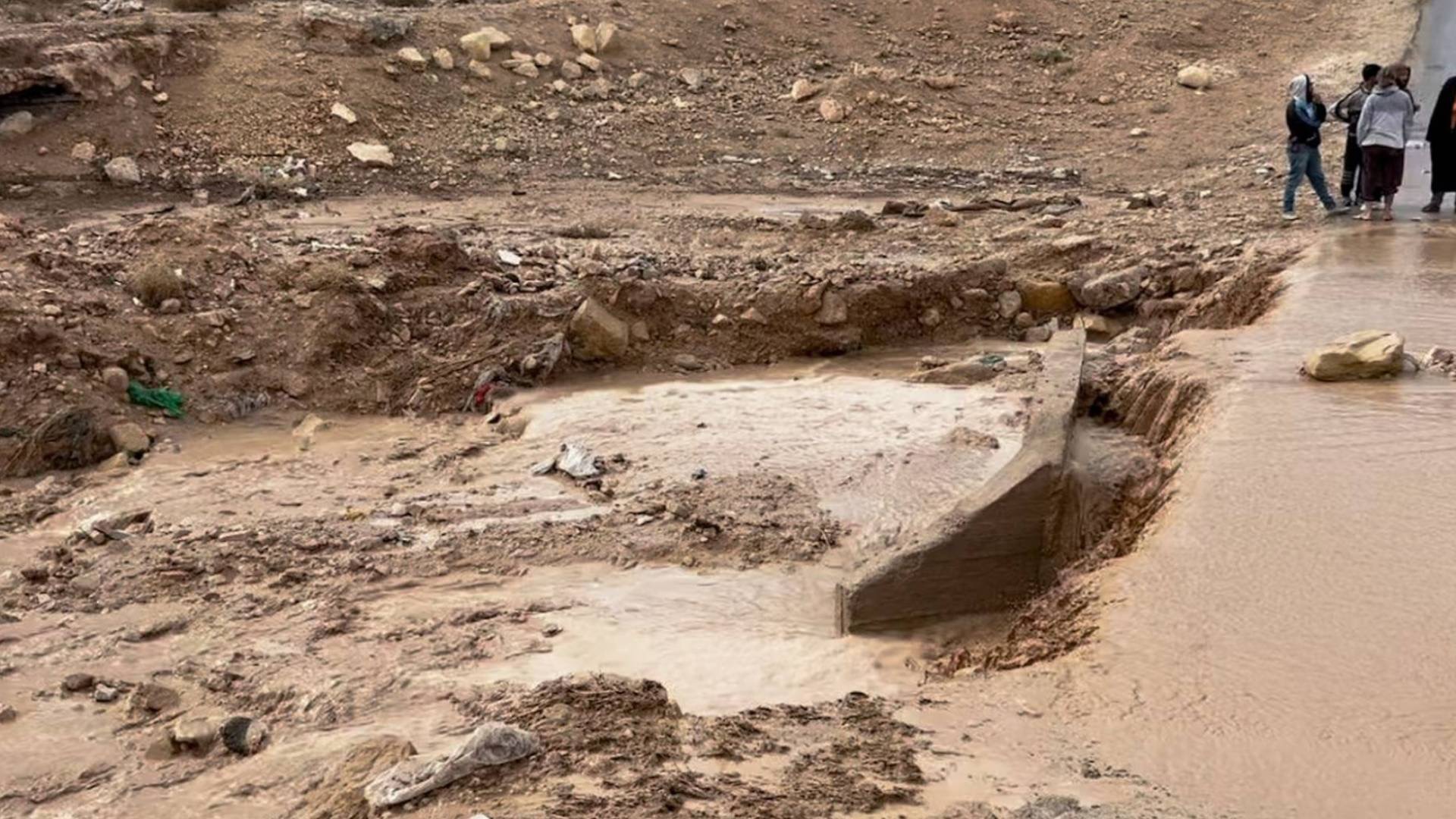 صورة حول : نقابة المهندسين تشكل لجنة متخصصة للتحقيق في انهيار جزء من سور الكرك القديم نقابة المهندسين تشكل لجنة متخصصة للتحقيق في انهيار جزء من سور الكرك القديم