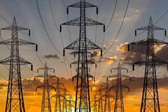 كهرباء إربد تعلن فصل التيار الكهربائي عن مناطق في بني كنانة الخميس