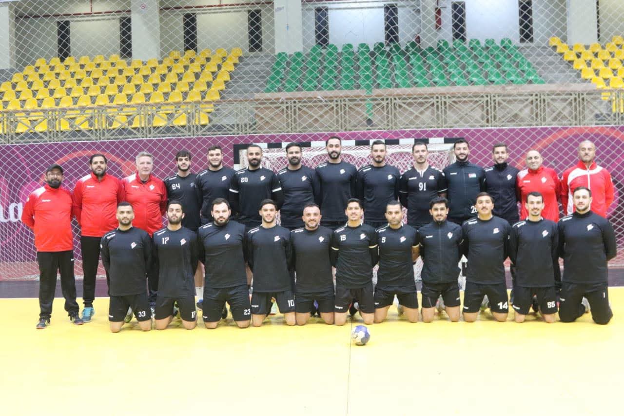 صورة حول : منتخب كرة اليد يقيم معسكراً تدريبياً في مصر استعداداً للبطولة الآسيوية منتخب كرة اليد يقيم معسكراً تدريبياً في مصر استعداداً للبطولة الآسيوية