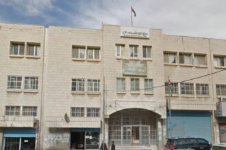 تأخير دوام المدارس في الكرك غدًا الثلاثاء بسبب الأحوال الجوية