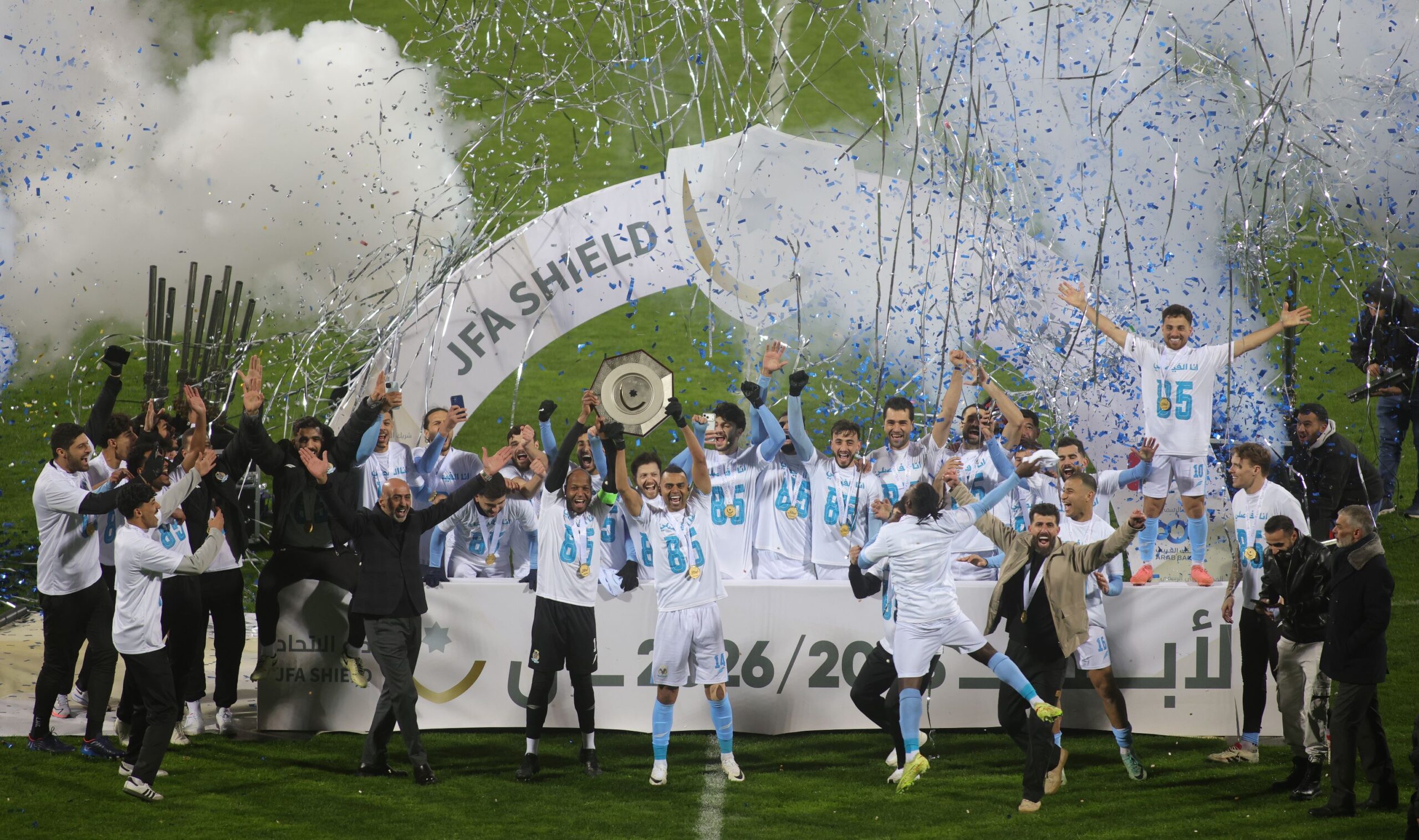 صورة حول : الفيصلي يحرز درع الاتحاد بفوز صعب على الوحدات الفيصلي يحرز درع الاتحاد بفوز صعب على الوحدات