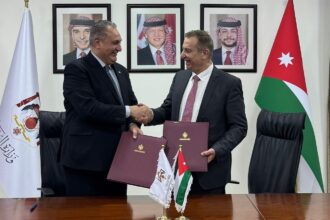 وزارتي البيئة والزراعة توقعان اتفاقية لتحريج وإنشاء غابة الحسا وزراعة الطريق الصحراوي