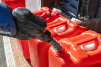 ارتفاع الطلب على أسطوانات الغاز إلى 216 ألفًا واستقرار الأحمال الكهربائية في المملكة