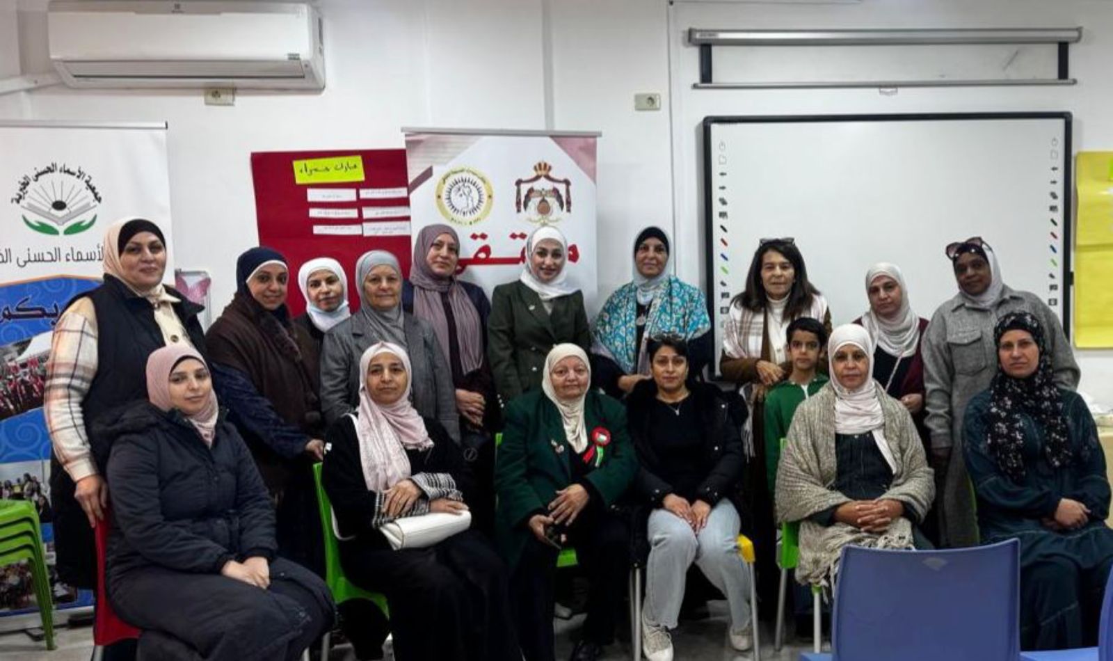 صورة حول : البطوش تقدم محاضرة ملتقى سيدات الجبيهة الثقافي البطوش تقدم محاضرة ملتقى سيدات الجبيهة الثقافي