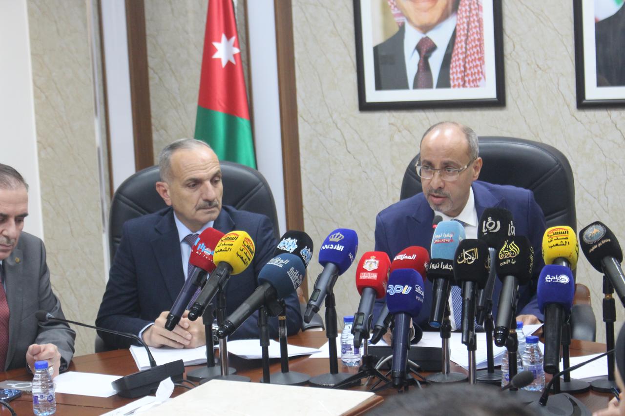 صورة حول : اللجنة المالية النيابية تطرح توصيات إصلاحية شاملة اللجنة المالية النيابية تطرح توصيات إصلاحية شاملة