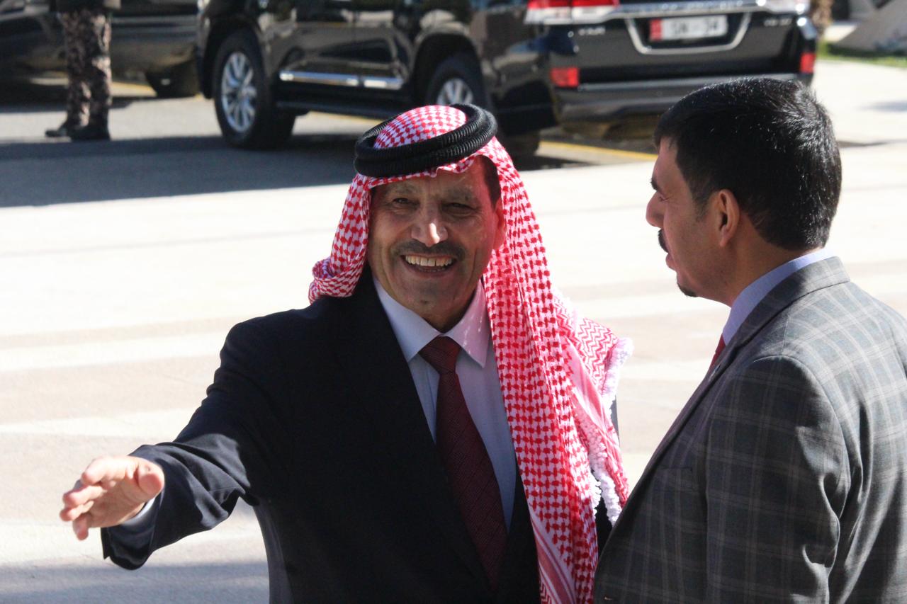 بالصور والفيديو… لقطات قبيل انطلاق جلسة النواب اليوم