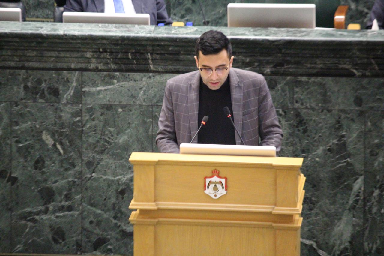 صورة حول : الجراح: على الحكومة زيارة المزار الشمالي والوفاء باحتياجاته الأساسية الجراح: على الحكومة زيارة المزار الشمالي والوفاء باحتياجاته الأساسية