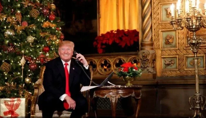 ترامب يشارك الضحك مع الأطفال حول هدايا سانتا