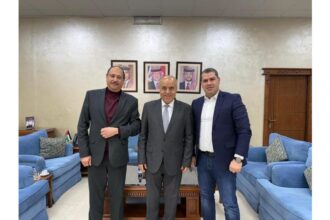  وزارة التربية تبحث مع نقابة الأطباء تعزيز الصحة المدرسية