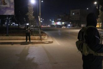 الجيش السوري يوقف استهداف نيران قسد بحلب