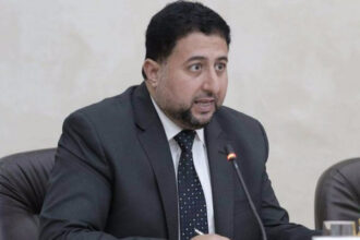 النائب أحمد الرقب ينتقد إدارة عطية للجلسة التشريعية "فيديو"