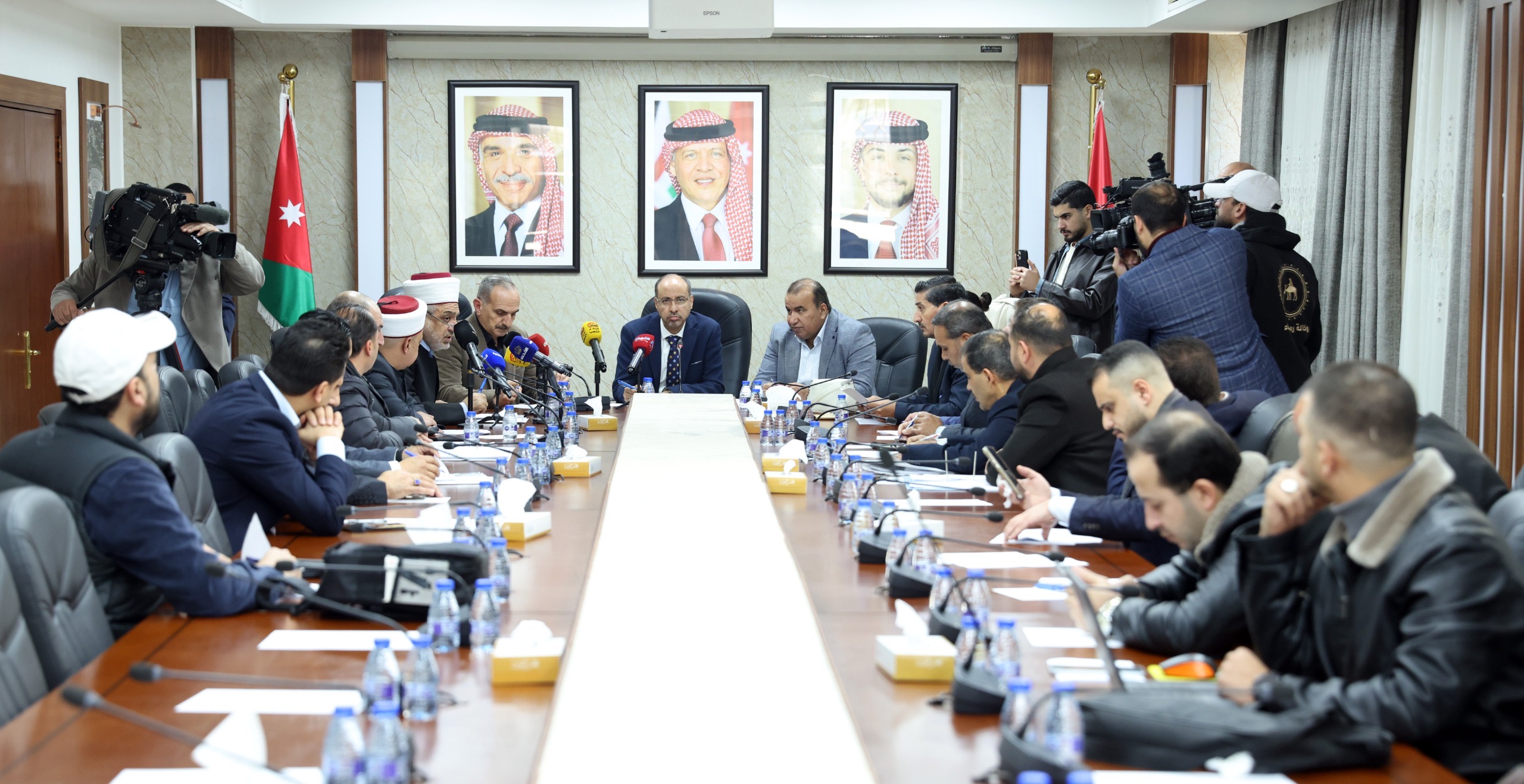 صورة حول : "المالية النيابية" تناقش تقرير ديوان المحاسبة لعام 2024 المتعلق بوزارة الأوقاف وقاضي القضاة "المالية النيابية" تناقش تقرير ديوان المحاسبة لعام 2024 المتعلق بوزارة الأوقاف وقاضي القضاة