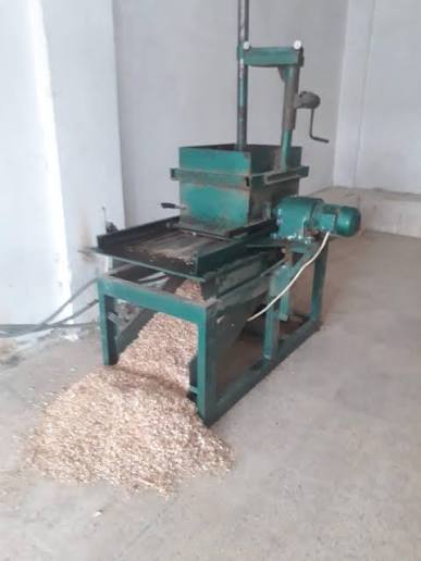 وفاة عامل إثر سقوطة داخل ماكينة في الموقر