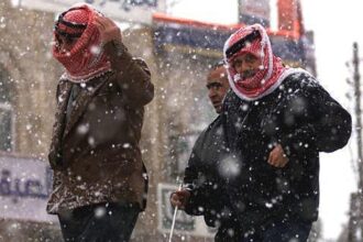 طقس العرب يتوقع زخات ثلجية محدودة على المرتفعات العالية في الأردن