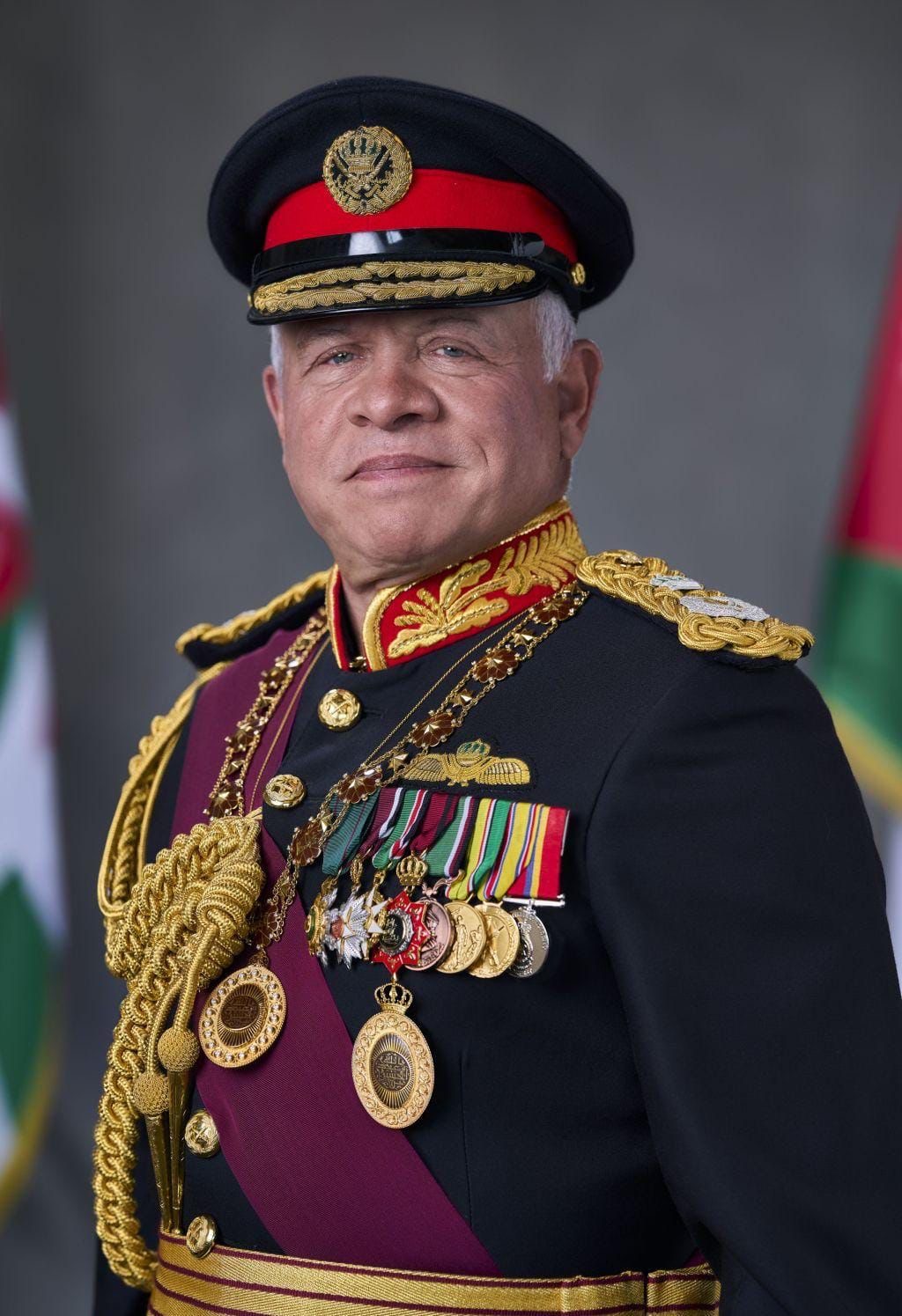 شخصيات وطنية وقيادات مجتمعية ترفع التهنئة لجلالة الملك بعيد ميلاده الـ64