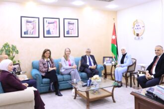 وزيرة التنمية الاجتماعية تبحث مع وكيل الأمين العام للإسكوا التعاون في مجال البرامج الاجتماعية