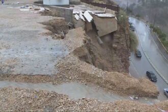 عاجل | الفرق الحكومية تبدأ تعويض المتضررين من الأحوال الجوية