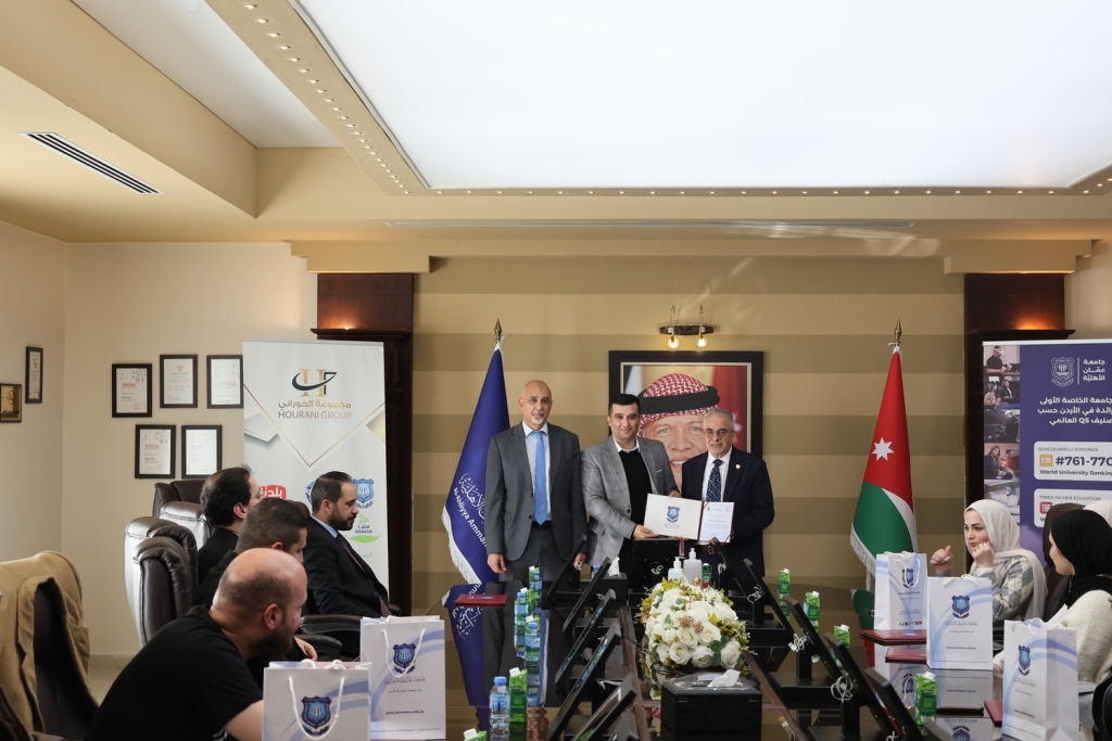 عمّان الأهلية تكرّم طلبتها الفائزين بأولمبياد اللغة الانجليزية العالمي للجامعات وبمسابقة الرياضات الإلكترونية .. صور