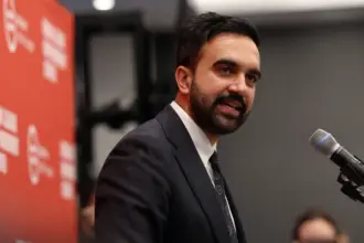 ممداني يلغي أوامر سلفه السابقة